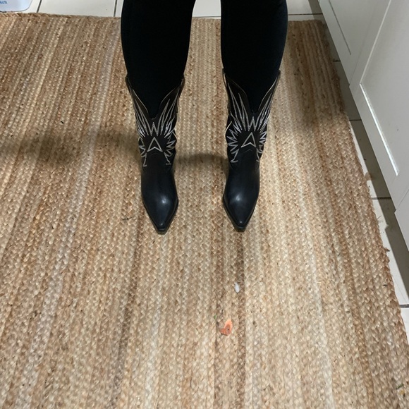 Black Cowboy Boots w/ Silver Embroidery - Picture 3 of 3